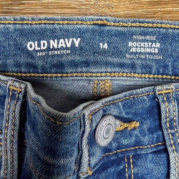 Old Navy Girls High Waisted Rockstar 360° Stretch Jeggings, Medium Wash, Size 14 - Picture 2 of 9